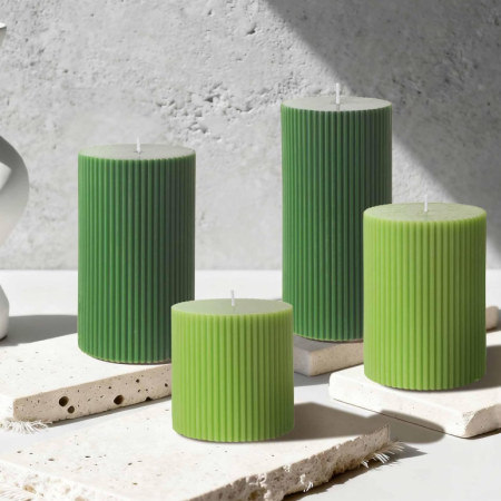 Gradient Green Vertical Striped Cylindrical Scented Candle Set (4 Pieces)